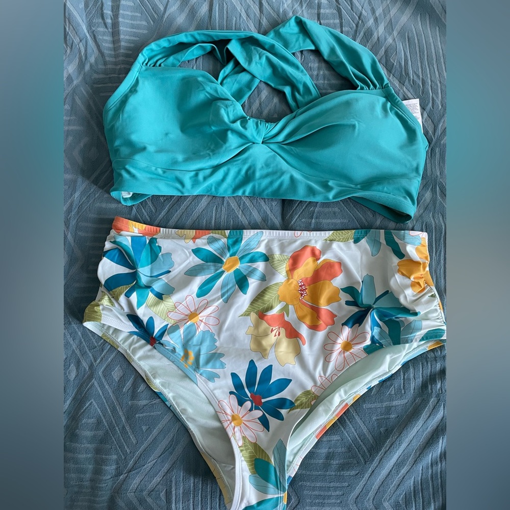 Tropical Bikini !
